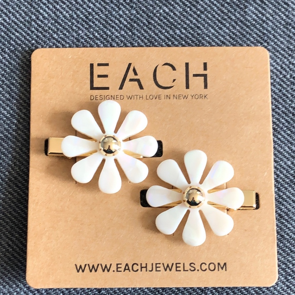 Each Jewels Flower Hair Clip